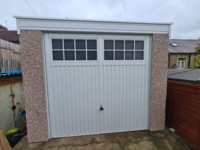 Pent SIngle Garage Manchester